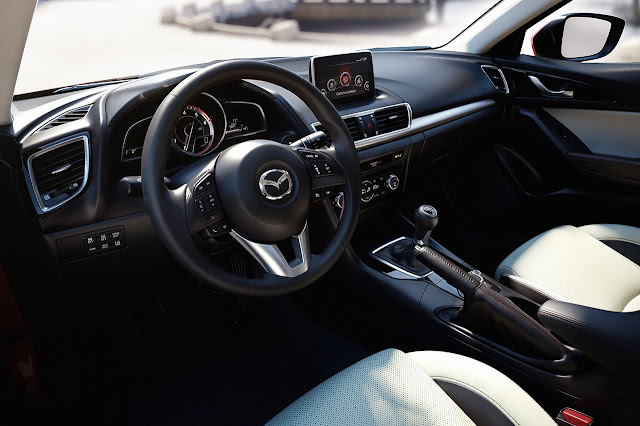 Mazda3 Hatchback dash