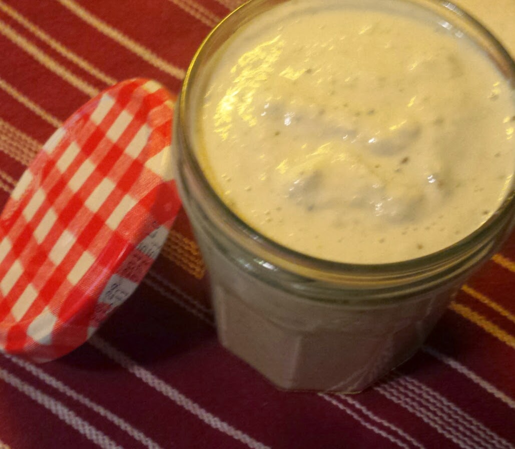Creamy Garlic Cashew Dressing/Dip