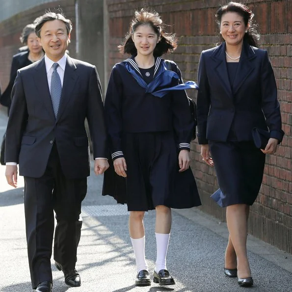 Crown Prince Naruhito and Crown Princess Masako attend graduated at the Gakushuin Girls School for Princess Aiko