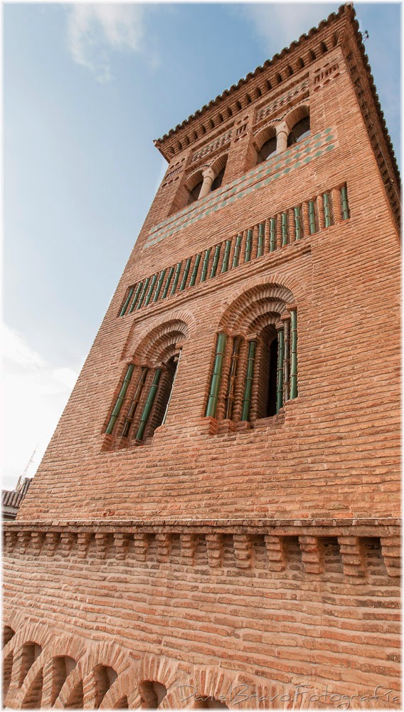 Teruel. ladrillo, iglesia, arco, torre, campanario, mudéjar