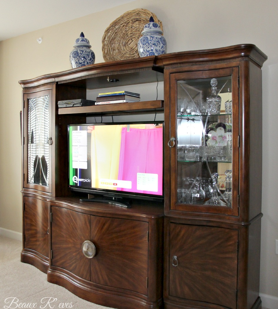 Beaux R'eves: Furnishing Your Home Using Craigslist, Estate Sales and