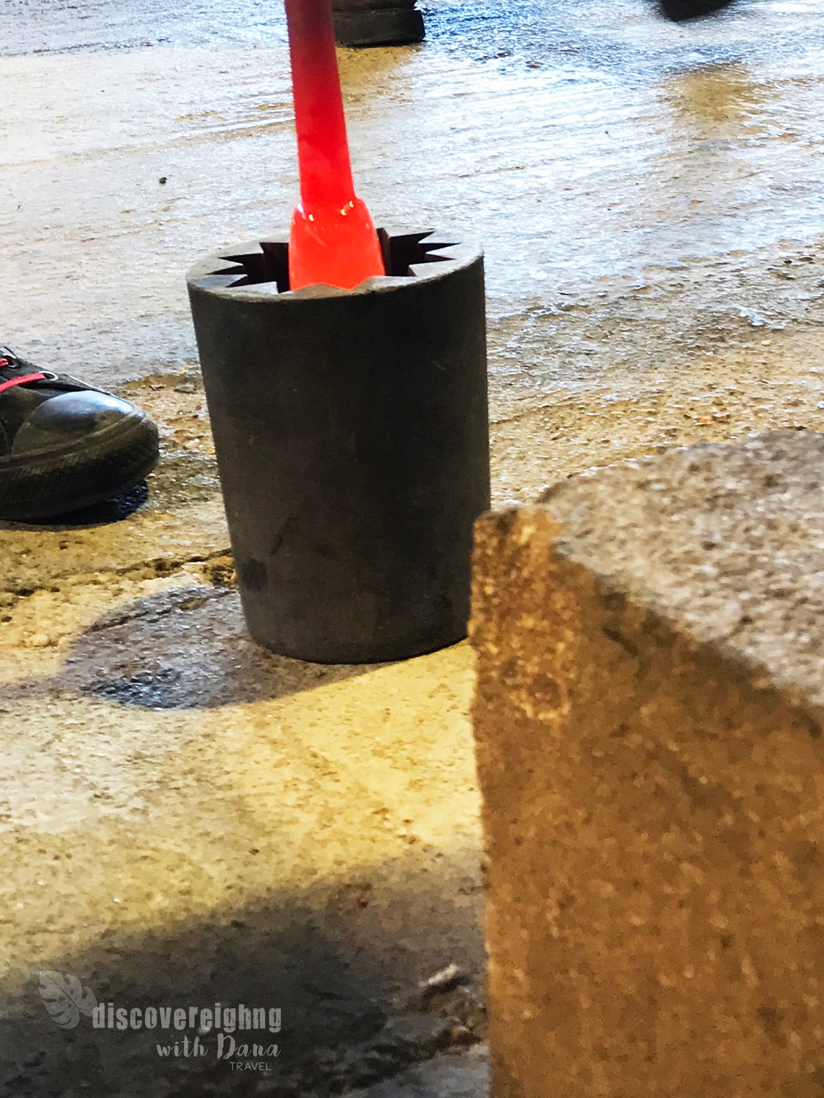 Discovereighng with Dana Glass Blowing in Salado, Texas