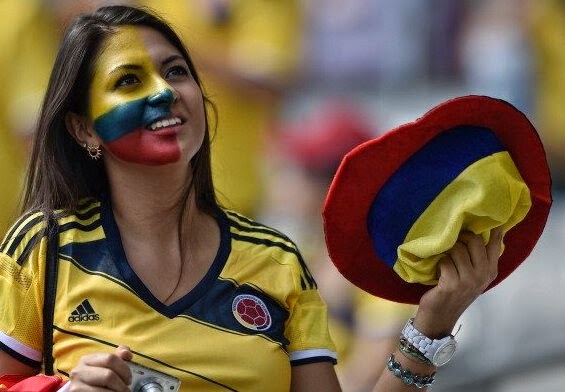 Colombian Girl Fan