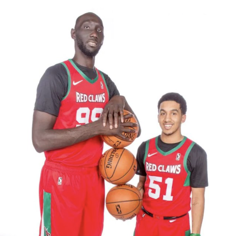 Tacko Fall and Tremont Waters reenact famous Manute Bol and Muggsy