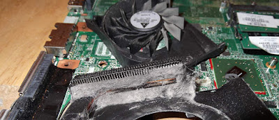 8 Penyebab dan Cara Mengatasi Laptop yang Mati Sendiri 