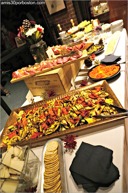 Aperitivos de la Cena de Empresa Navideña en el Museo Larz Anderson