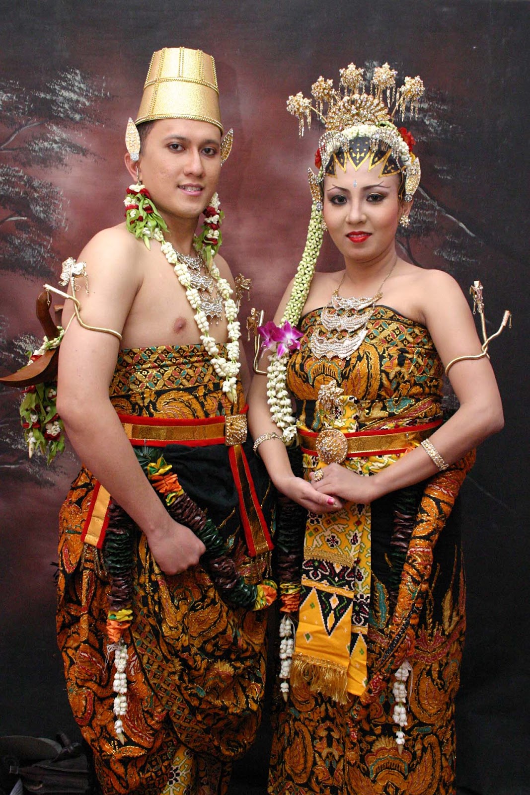 Igaseptya official Budaya Jawa Jogja dan Solo Berbeda 