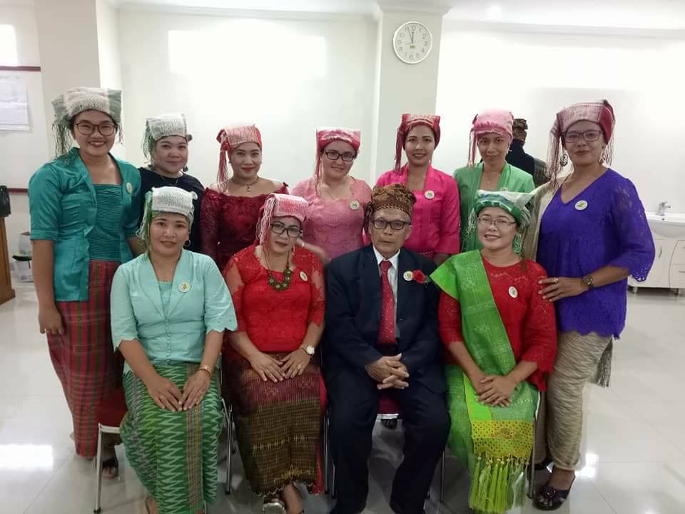 Bulang dan Gotong Silampei Warnai HUT Ke 31 GKPS Cipayung