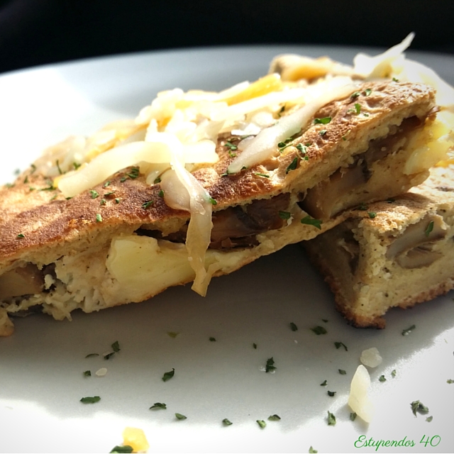 Estupendos 40 Tortilla de avena rellena de pollo y champiñones