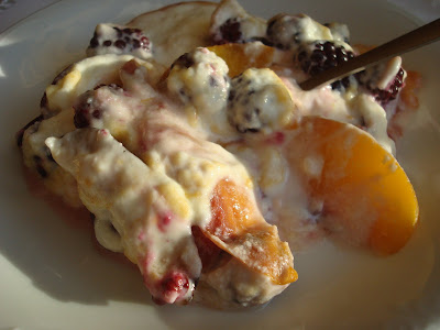 Fructe cu mascarpone, la cuptor