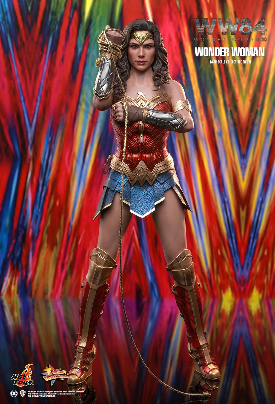 Gal Gadot Wonder Woman Hot