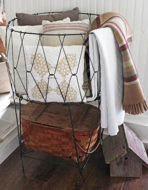 Fall Sunporch Decorating- Itsy Bits And Pieces-Wayfair #sponsored