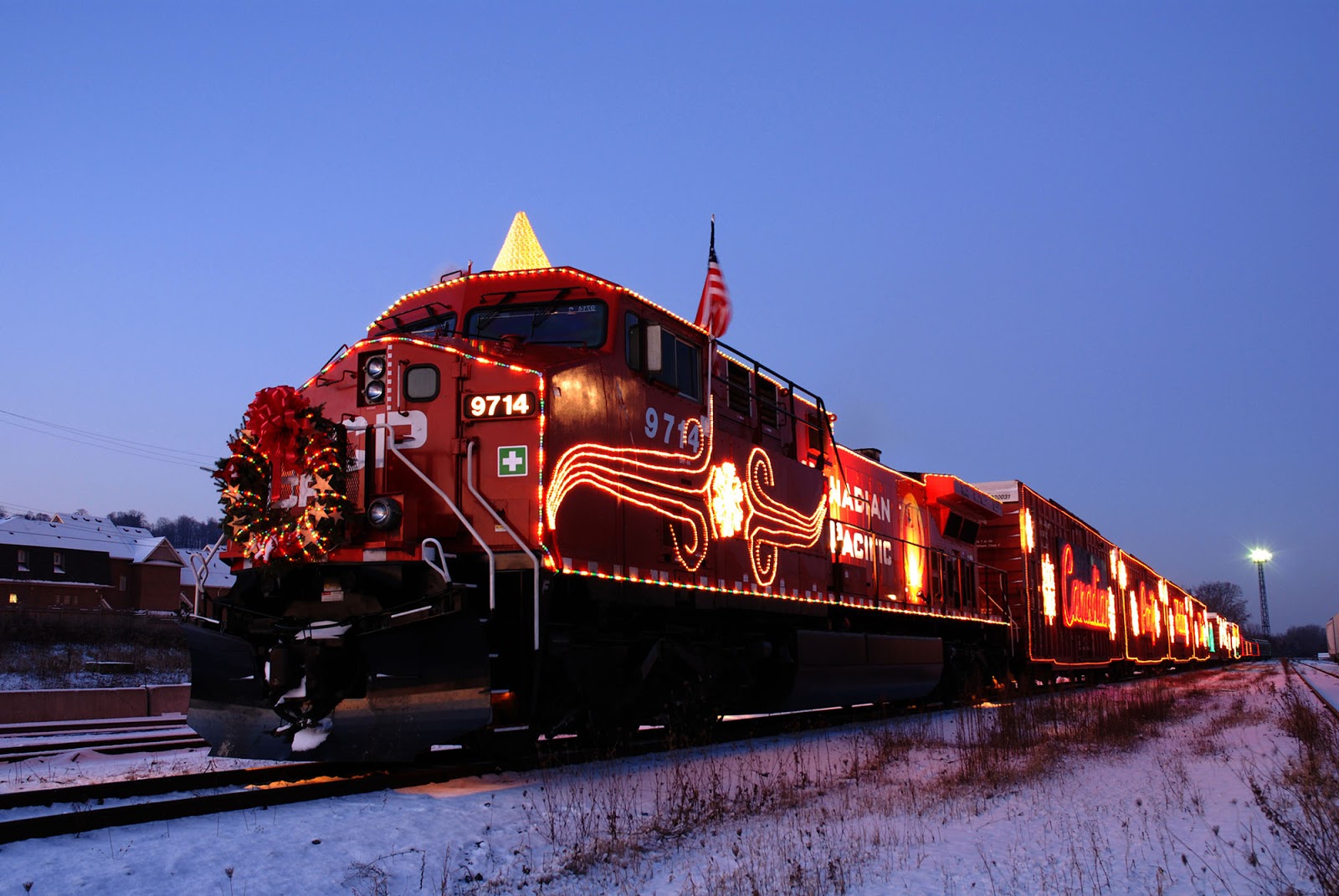 Winnipeg Model Railroad Club: The CP holiday train is coming to town!