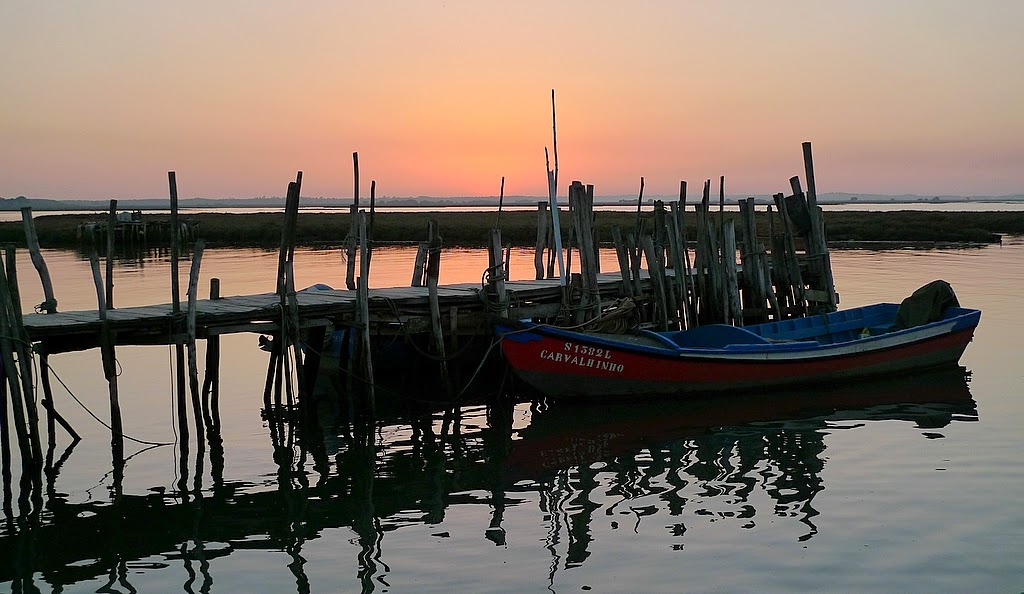 Pôr do sol no porto palafítico da Carrasqueira (1)