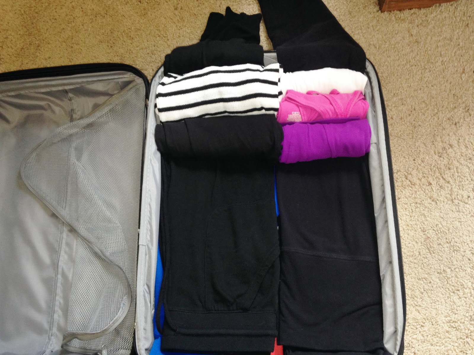 How to Pack a Perfect Suitcase