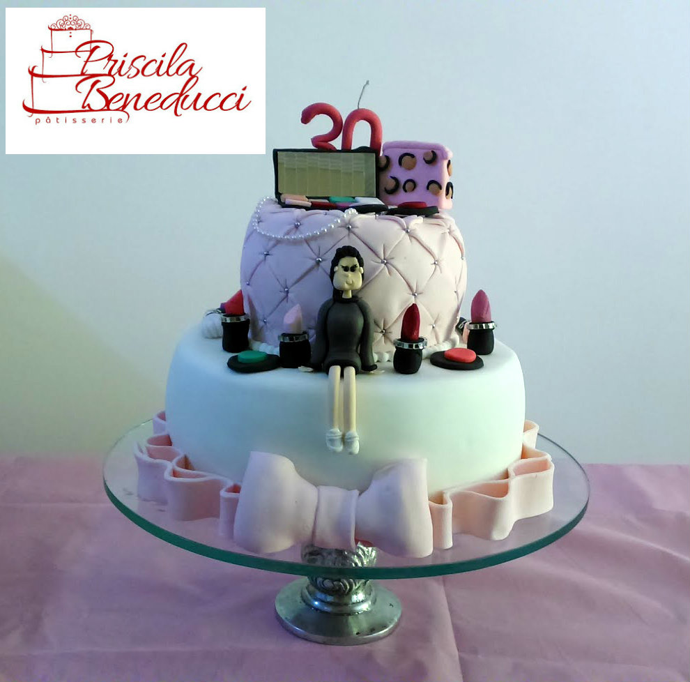 Bolos Priscila Beneducci Pâtisserie: bolo violetta belo horizonte, bolo  violetta bh, bolo musica belo horizonte, bolo musica bh, bolo cantora  belo horizonte, bolo lilas roxo belo horizonte, bolo logomarca belo  horizonte