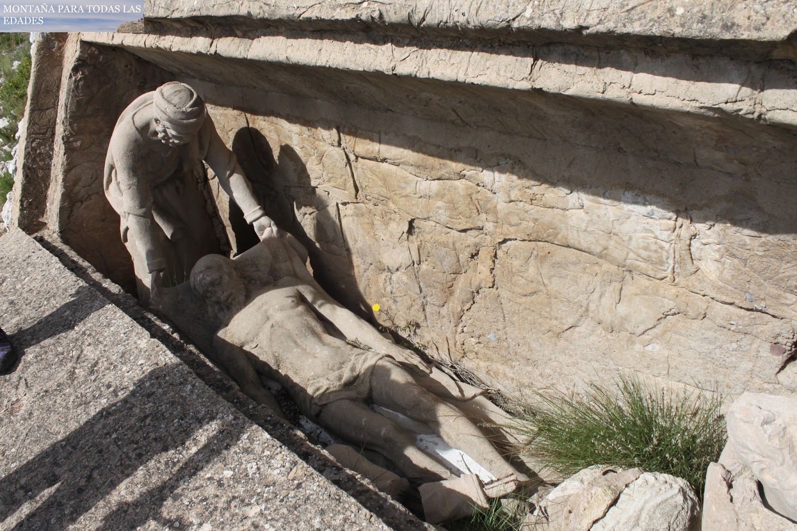 MONTAÑA PARA TODAS LAS EDADES La Cueva Santa y el Montemayor.