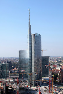 unicredit tower milano giornata fai