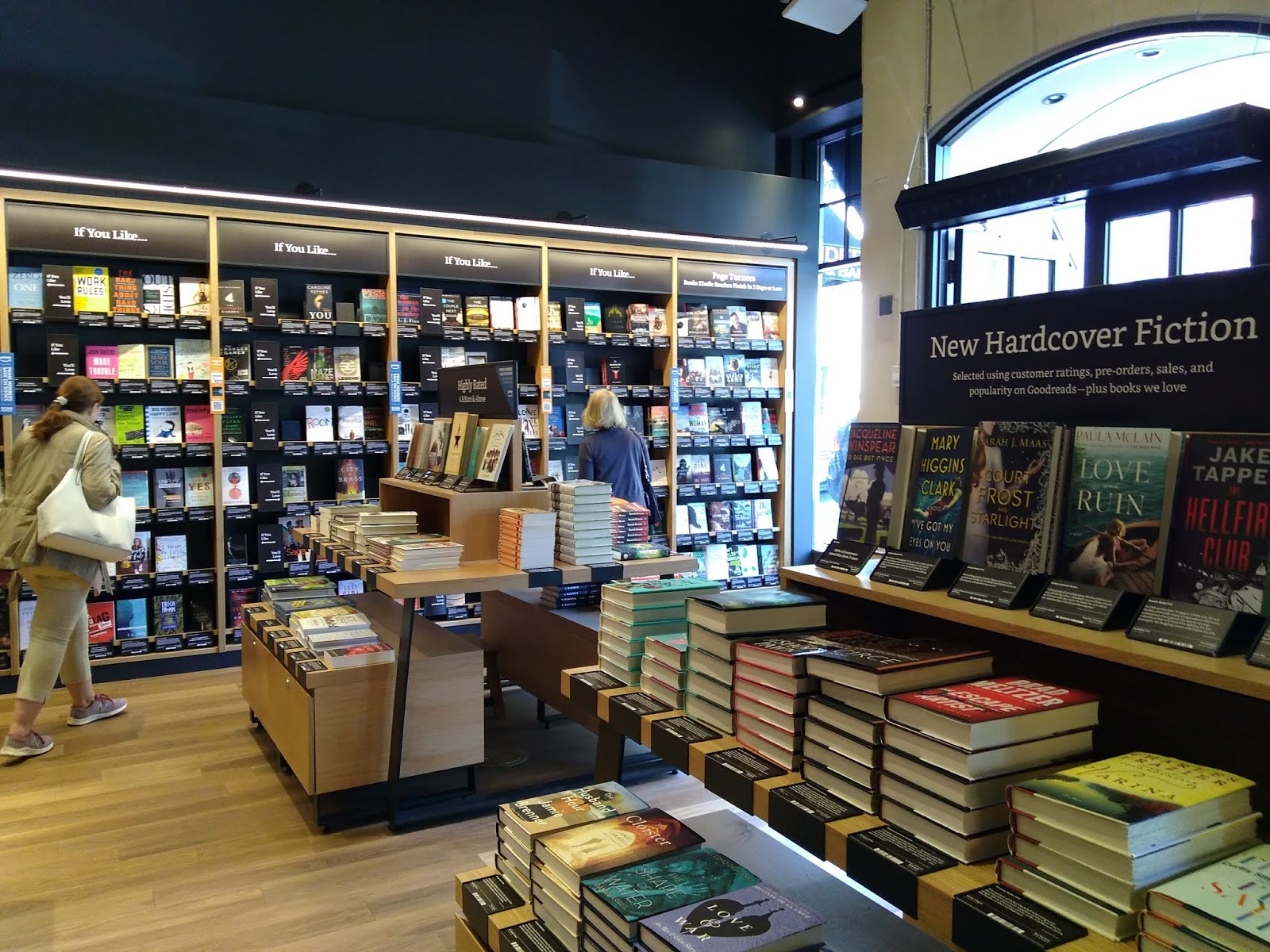 Travels with Kaye Visit to an Amazon Bookstore