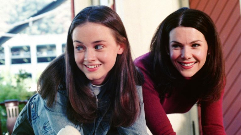 Gilmore Girls - Officially Ordered by Netflix, Alexis Bledel, Lauren Graham, Scott Patterson & Others Returning *Updated* 