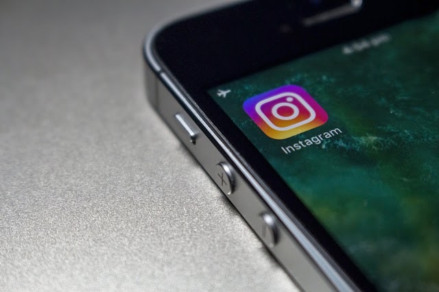 Usuarios de Instagram reportan que sus cuentas han sido hackeadas.