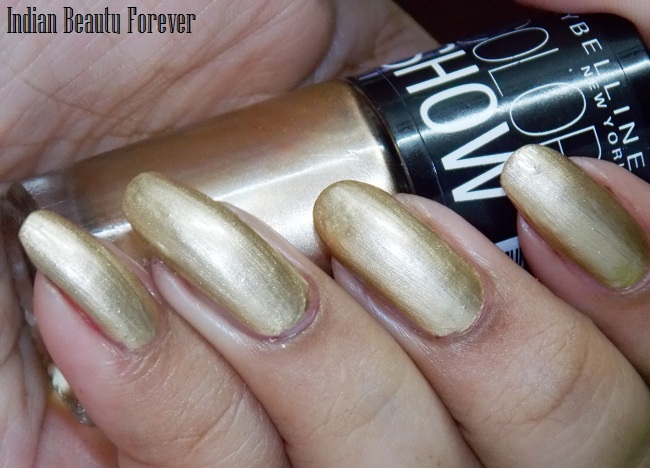 Maybelline Color show nail paint Wine & Dine Bold Gold