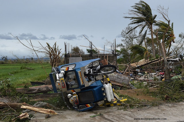 Typhoon Mangkhut Wreaks Havoc in Philippines