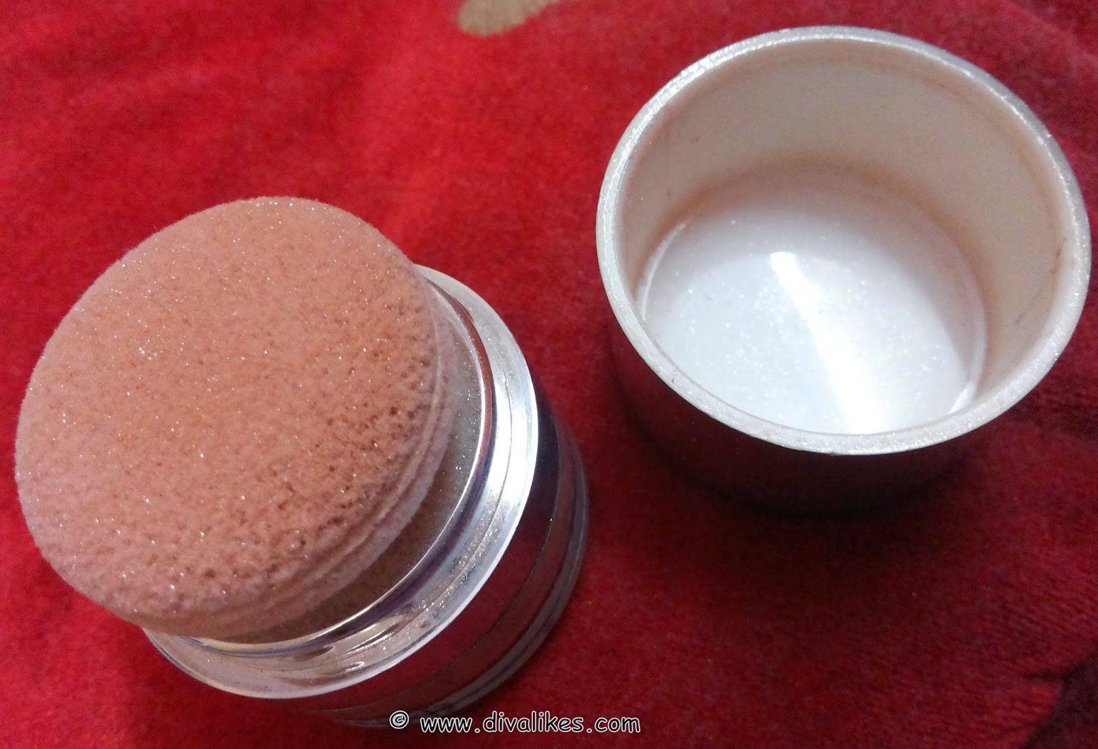 Colorbar Mettalics Body Shimmer Powder Miss Reflective 001 Review
