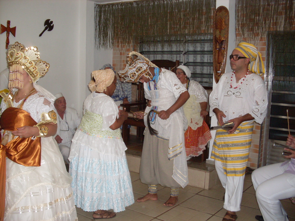 Kasuá dos Axés d' Babá Odé Feitura de Santo do Ogãn Gilberto Junior.