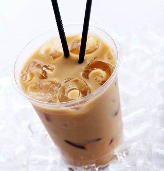 Lavender Honey Iced Coffee (paleo-friendly) Lavender Honey Iced Coffee (paleo-friendly)