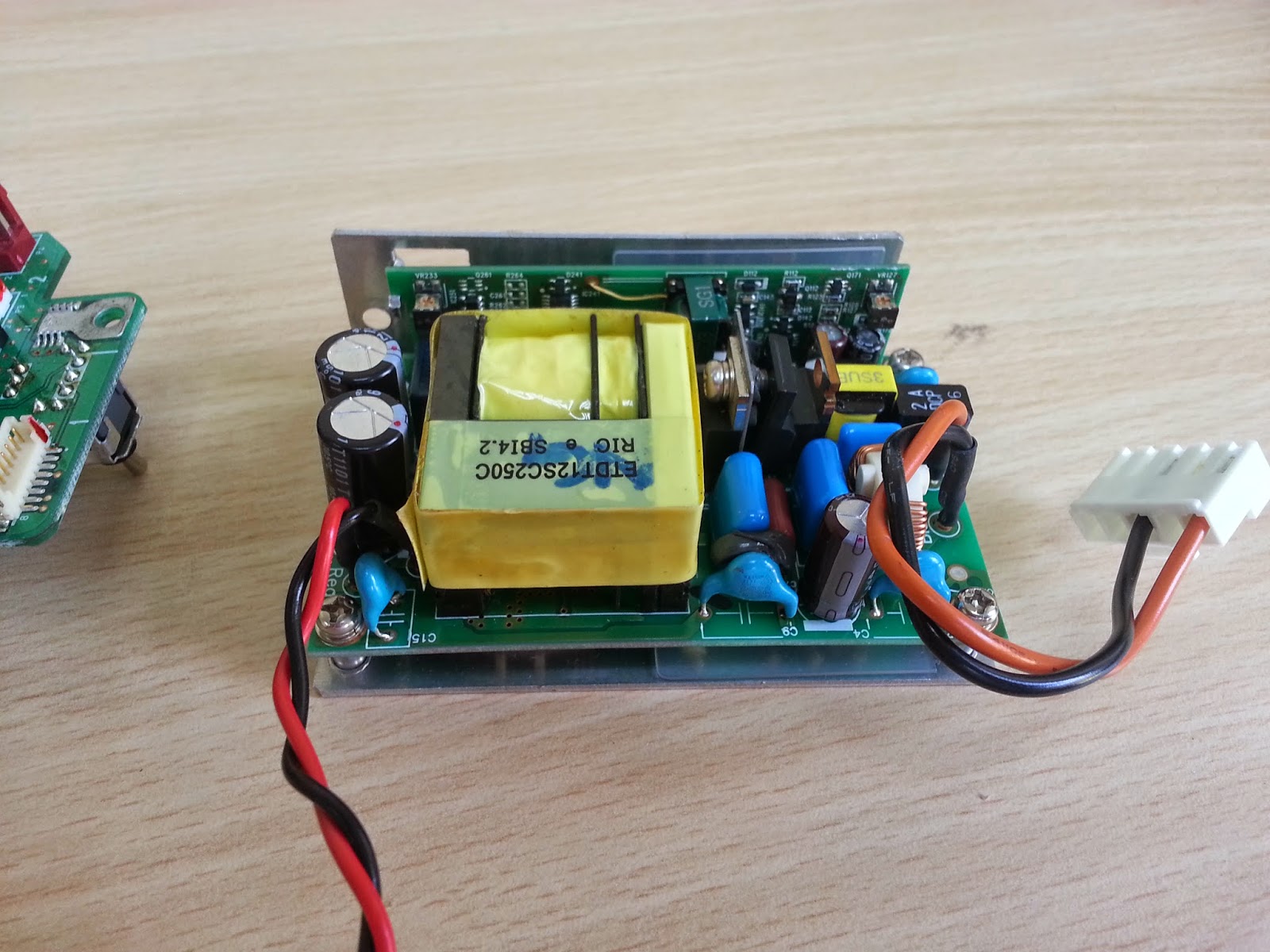 Electronics Repair Center Power Source Power Supply