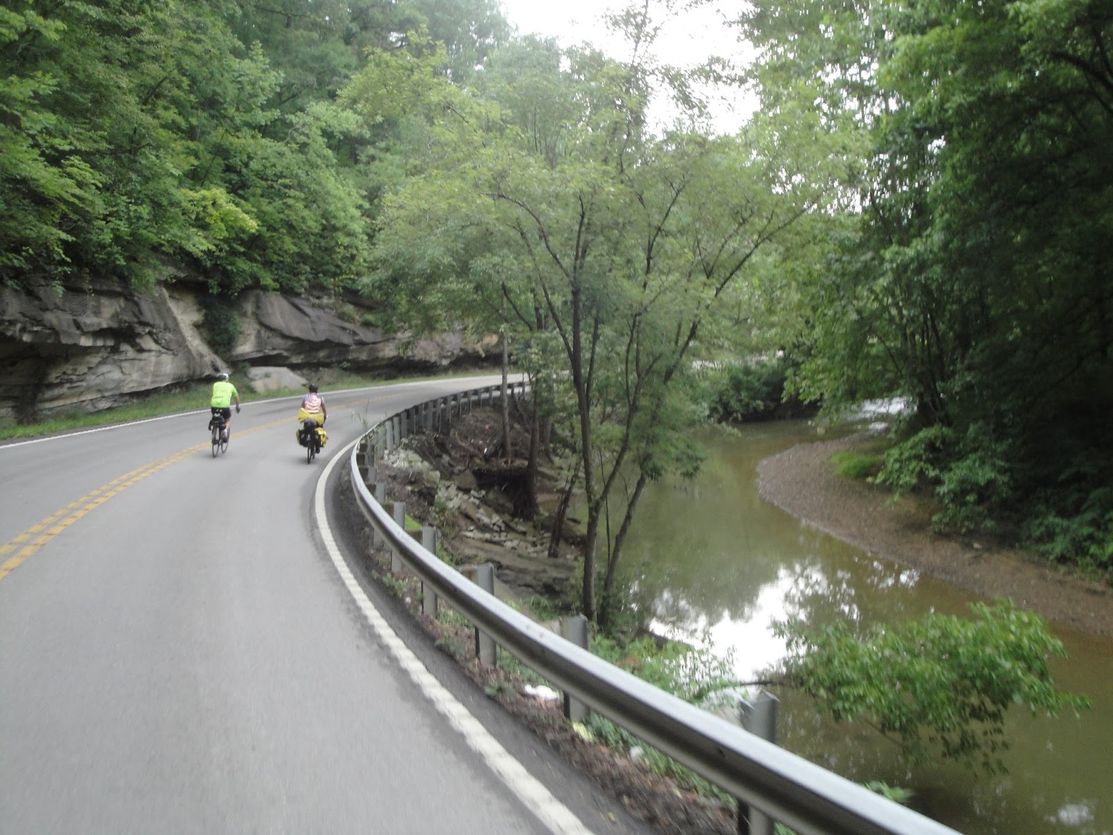 Summer Vacation for Teachers Day 43 Hazard, KY to Breaks Interstate