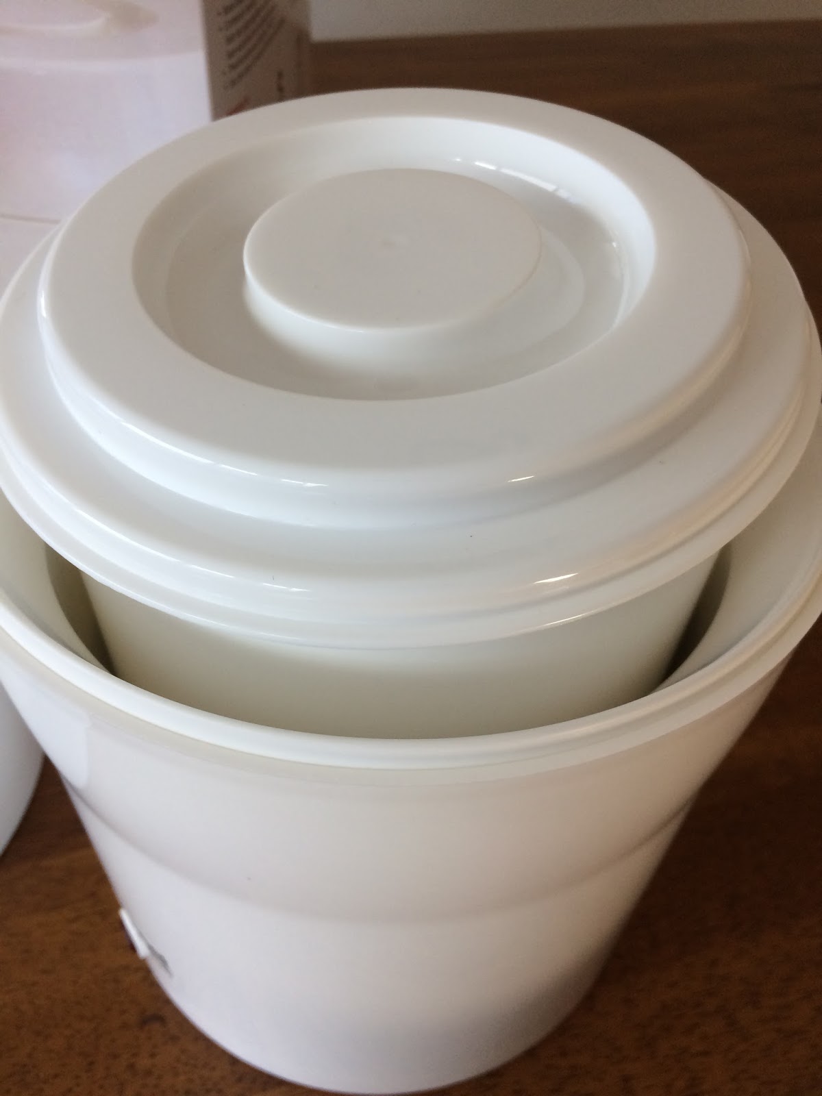 Yogourmet Electric Yogurt Maker ALL THINGS FUNCTIONAL & PRACTICAL