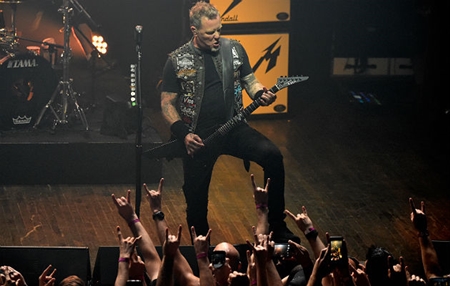 metallica house of vans