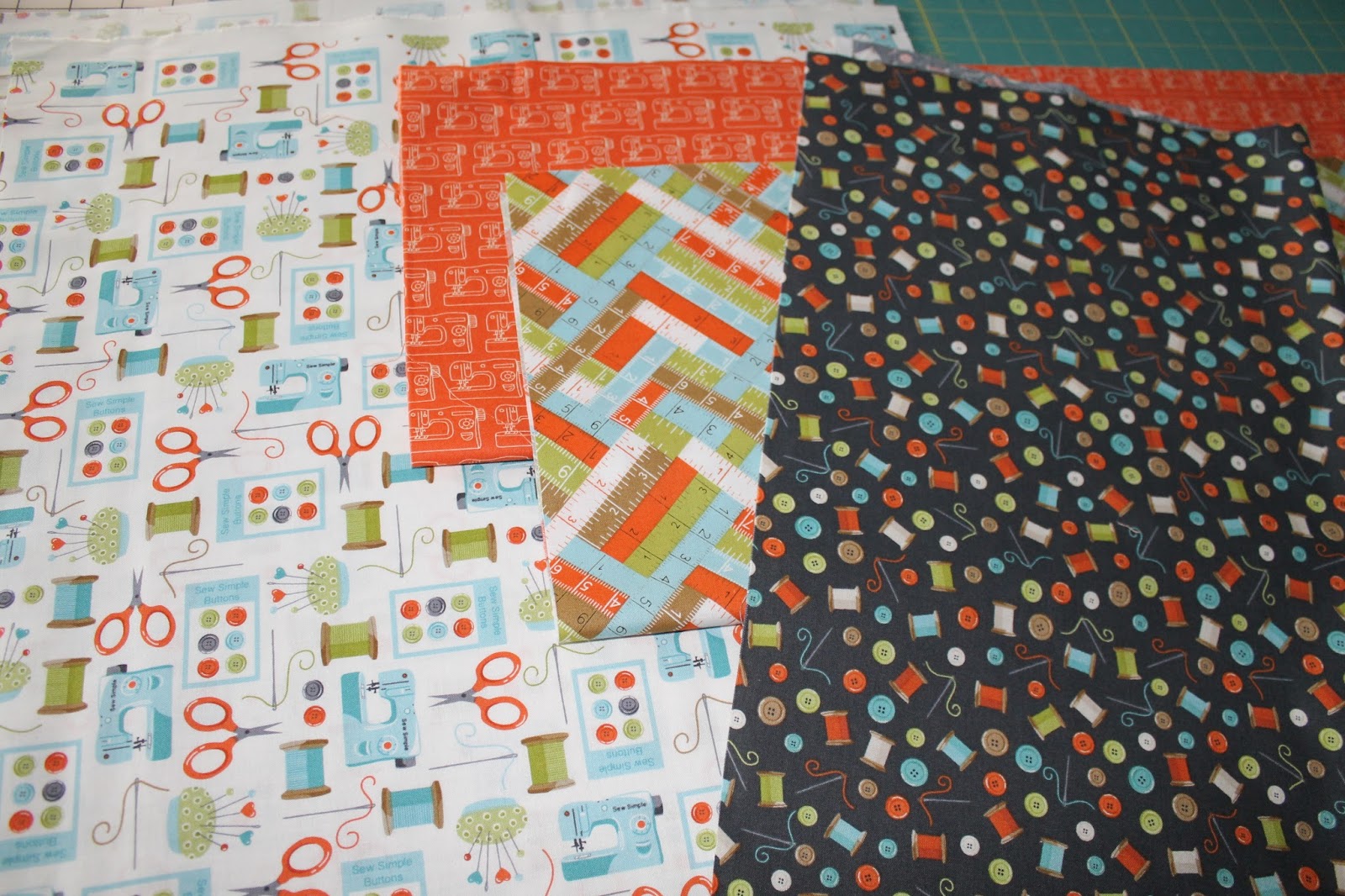 SunShine Sews... Weighted Pin Cushion and Thread Catcher