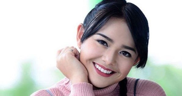Model Artis Hot Sexy: Amanda Manopo Semakin Tampil Berani dengan Foto Seksi