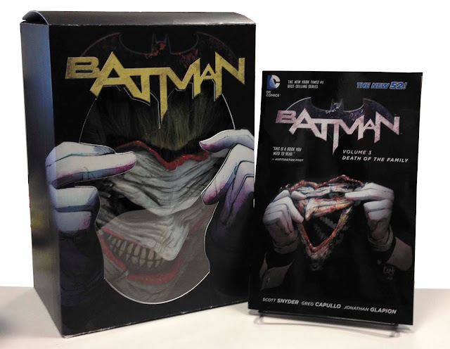 Batman: Death of the Family book and The Joker mask Set 2