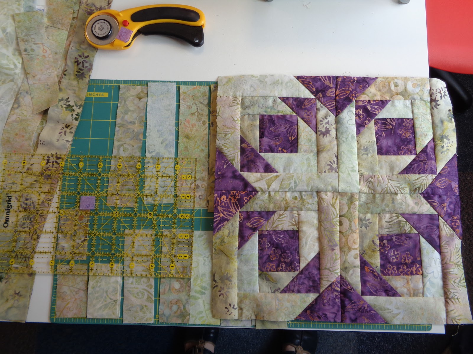 Angie Quilts Pineapple Blossom