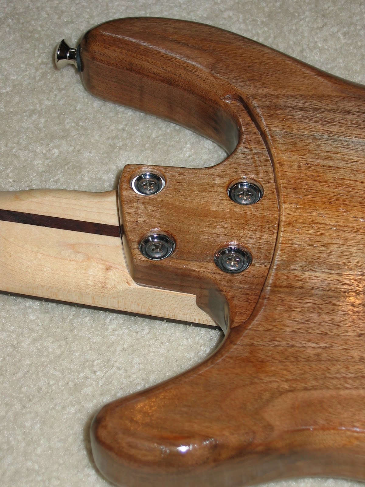DIY Guitar Therapy Walnut Guitar Build Pix