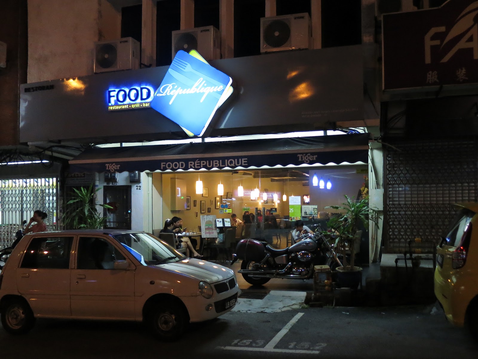 Western Food at Food Republic (République) in Taman Pelangi, Johor