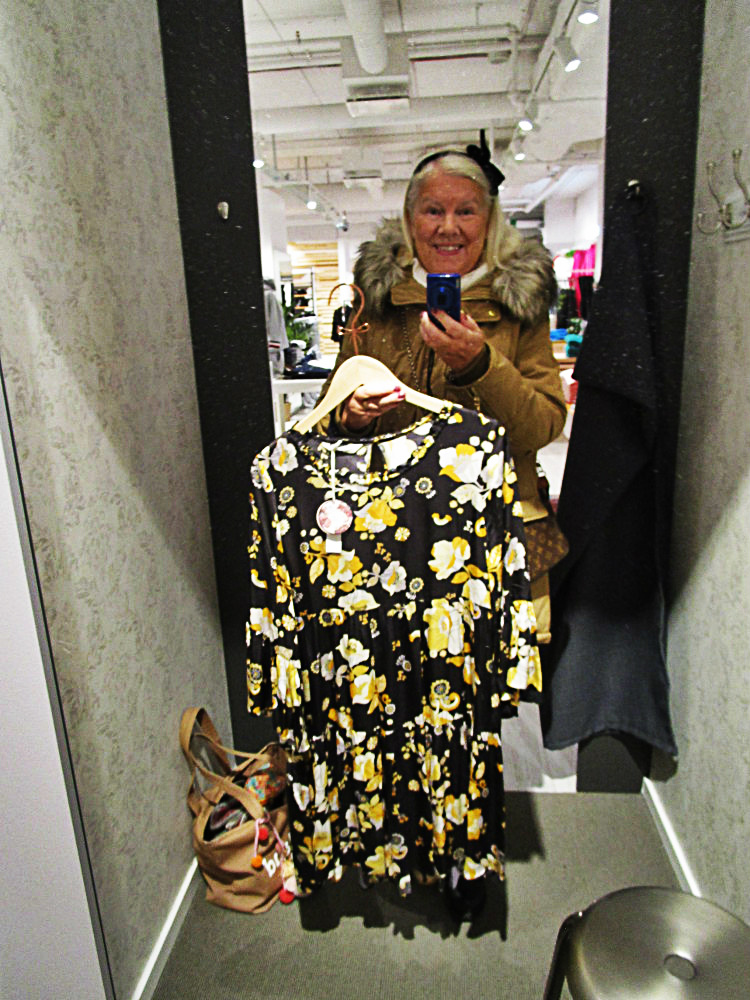 Odd molly love bells dress sale