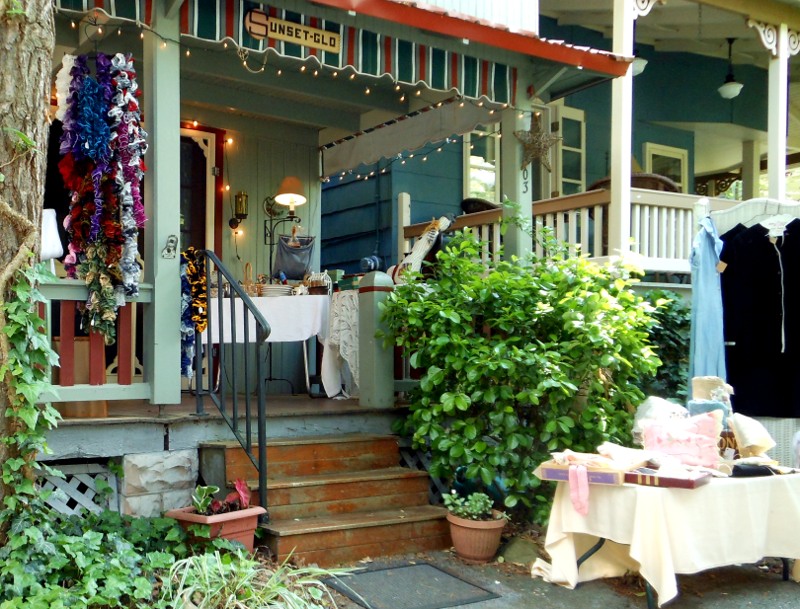 Quilted Nest Mount Gretna, PA Porch Sales...