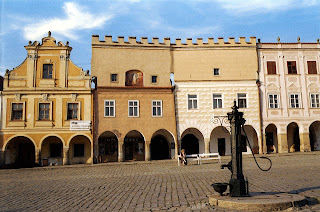 houses to the east of the square, telc, czech republic
