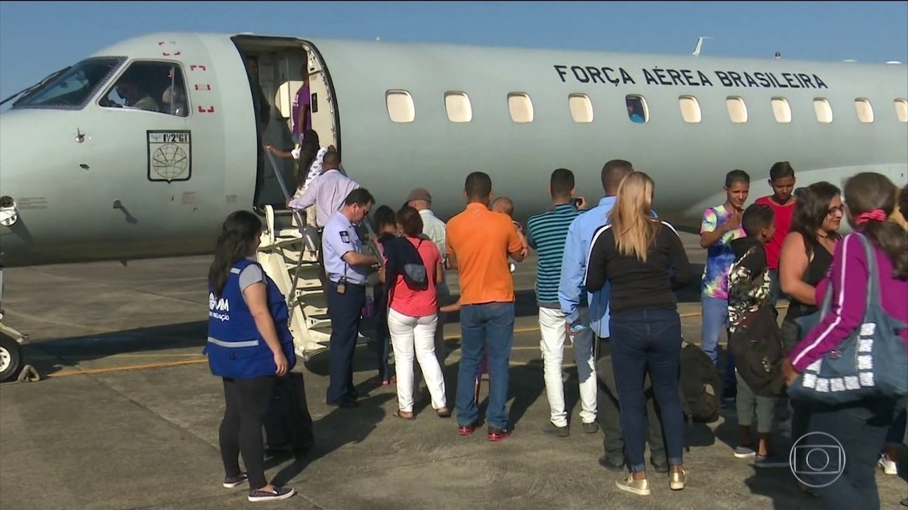 Com emprego garantido, refugiados Venezuelanos são levados a Salvador e Alagoinhas