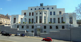 το κτίριο της πρεσβείας της Γαλλίας στο Βελιγράδι