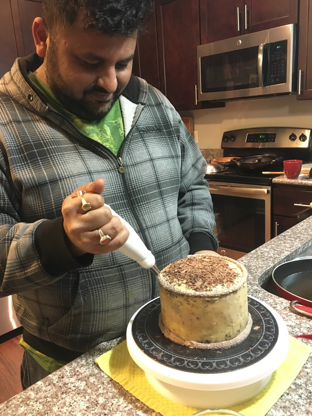 Life Without Alu? Assemble a Piping / Pastry / Decorating Bag