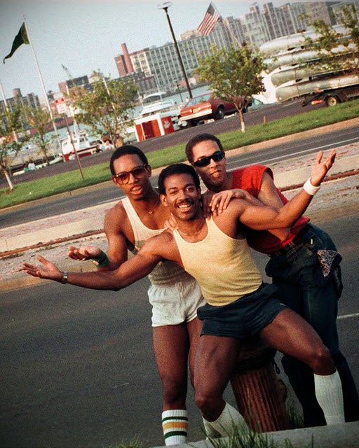 Street Scenes of Philadelphia in the 1980s ~ Vintage Everyday