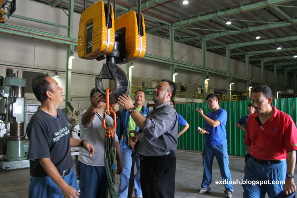 Overhead Crane & Lifting training at Malaysian Newsprint Industries, Pahang by Sheikh Azahar