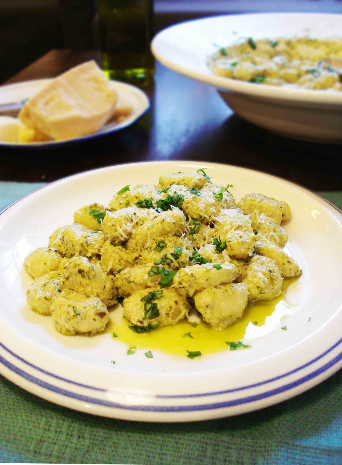 Gasztrobarbár Gnocchi al Pesto Genovese e Philadelphia