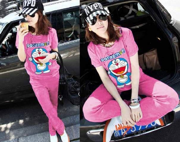 baju pink doraemon